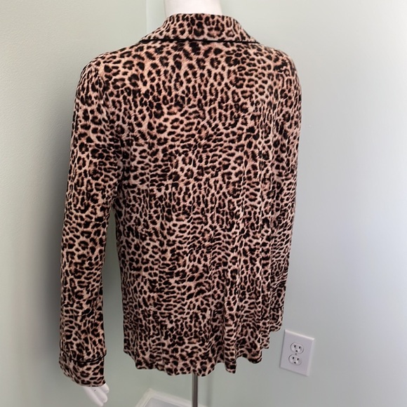 Soma Pajama Top Sleep Shirt Leopard Button Down L - Picture 4 of 4